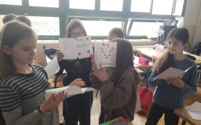 U našu su školu stigle božićne čestitke iz Poljske